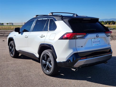 Used 2020 Toyota RAV4 XSE image 3