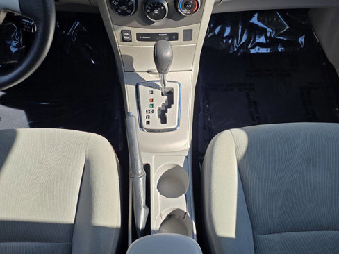 Used 2013 Toyota Corolla LE Special Edition image 13