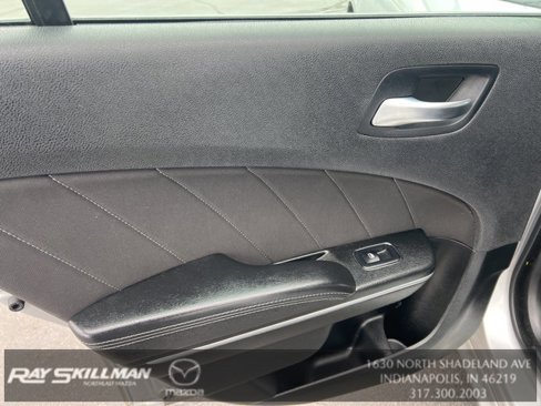 Used 2023 Dodge Charger SXT image 31