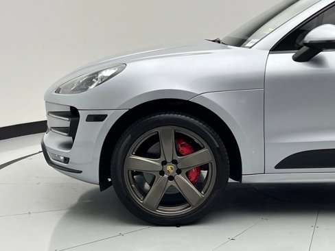 Used 2017 Porsche Macan Turbo image 58