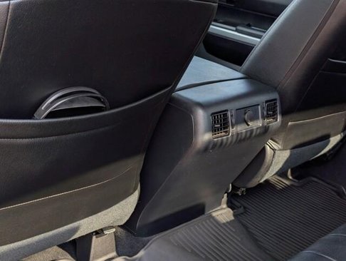 Used 2019 Toyota Tundra SR5 image 31