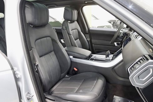 Used 2020 Land Rover Range Rover Sport HST image 28