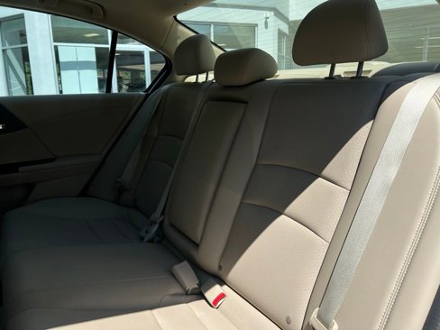 Used 2014 Honda Accord EX-L image 26
