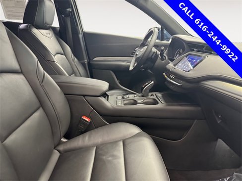 Used 2022 Cadillac XT4 Premium Luxury w/ Cold Weather Package image 21