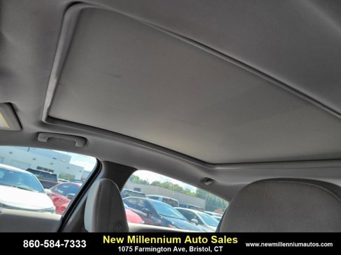 Used 2023 Chevrolet Malibu LT image 20