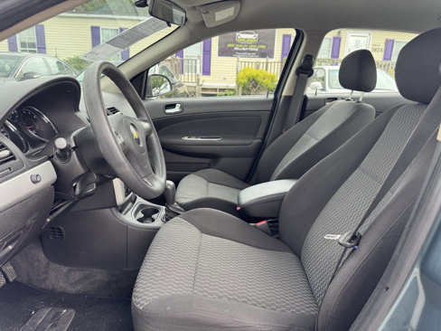 Used 2010 Chevrolet Cobalt LT image 9