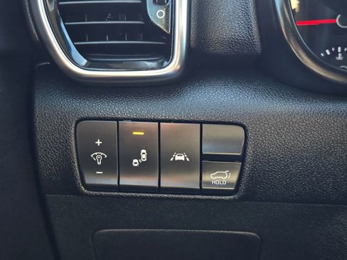 Certified 2020 Kia Sportage EX image 29