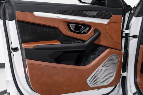 Used 2022 Lamborghini Urus image 9