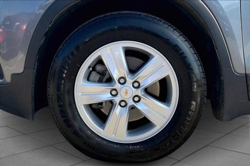 Used 2019 Chevrolet Trax LT w/ LT Convenience Package image 10