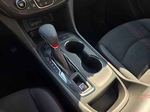 Used 2024 Chevrolet Equinox RS image 21