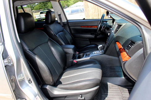 Used 2011 Subaru Outback 2.5i Limited image 37