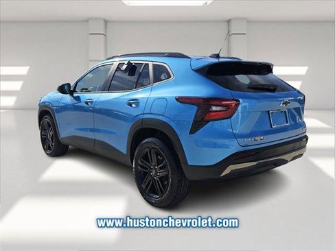 New 2025 Chevrolet Trax ACTIV image 3