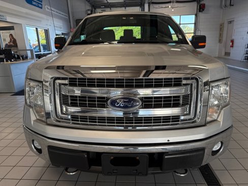 Used 2013 Ford F150 XLT w/ XLT Chrome Pkg image 8