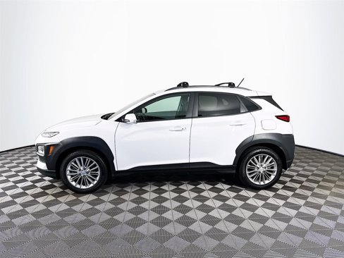 Certified 2021 Hyundai Kona SEL w/ Cargo Package image 4