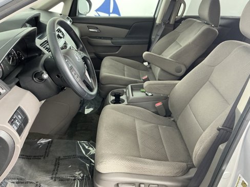 Used 2015 Honda Odyssey EX image 7