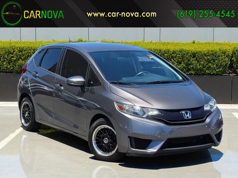 Used 2017 Honda Fit LX image 1