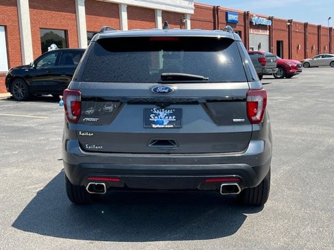 Used 2017 Ford Explorer Sport image 6