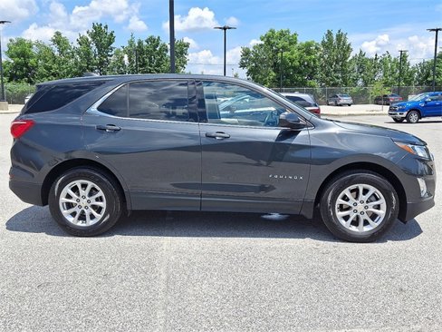 Used 2020 Chevrolet Equinox LT image 11