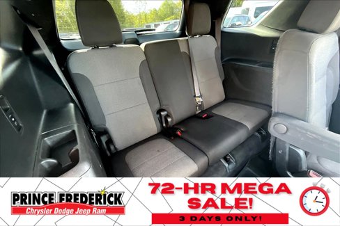 Used 2023 Chevrolet Traverse LT w/ LPO, Floor Liner Package image 21