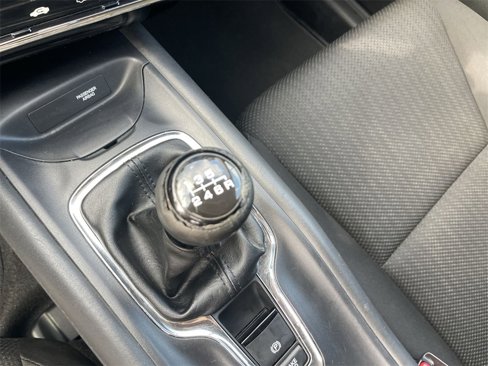 Used 2016 Honda HR-V EX image 18