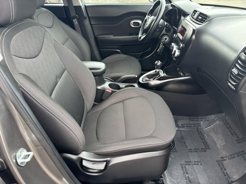 Used 2016 Kia Soul image 12
