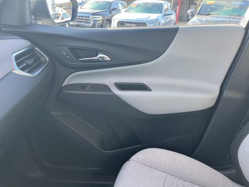 Certified 2023 Chevrolet Equinox LS image 29