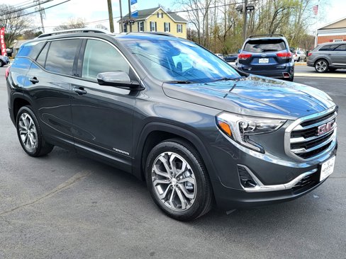 Used 2020 GMC Terrain SLT w/ Preferred Package image 4