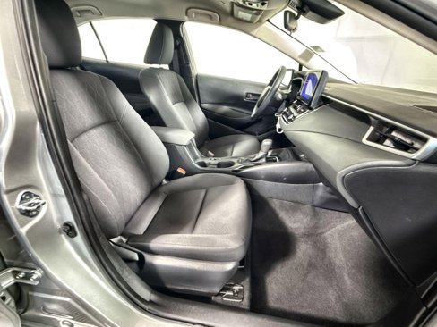 Used 2024 Toyota Corolla LE image 25