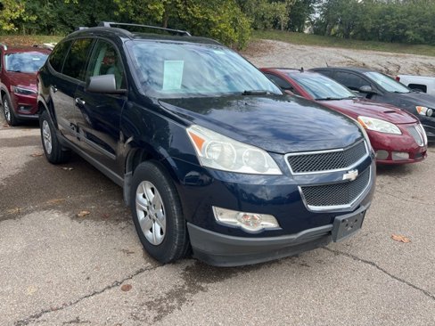 Used 2012 Chevrolet Traverse LS image 2