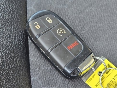 Used 2020 Jeep Compass Latitude w/ Cold Weather Group image 35