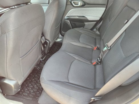 Used 2023 Jeep Compass Sport image 34