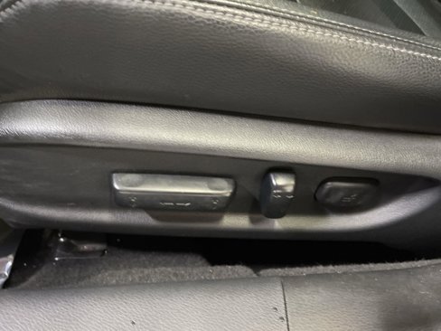 Used 2017 Honda Accord EX-L image 12