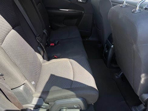 Used 2016 Dodge Journey SE image 22