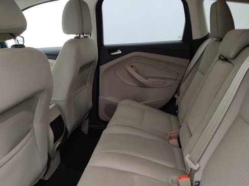 Used 2017 Ford Escape SE image 18