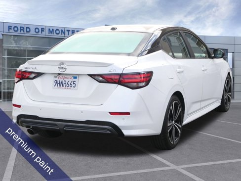 Used 2023 Nissan Sentra SR image 2
