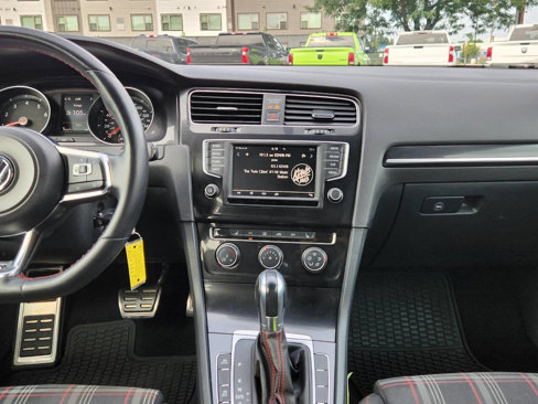 Used 2016 Volkswagen GTI S image 17