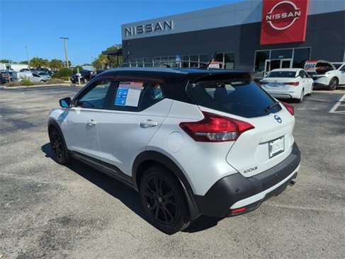 Certified 2020 Nissan Kicks SR w/ Exterior Package image 7