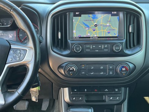 Used 2016 GMC Canyon SLT w/ Driver Alert Package image 22