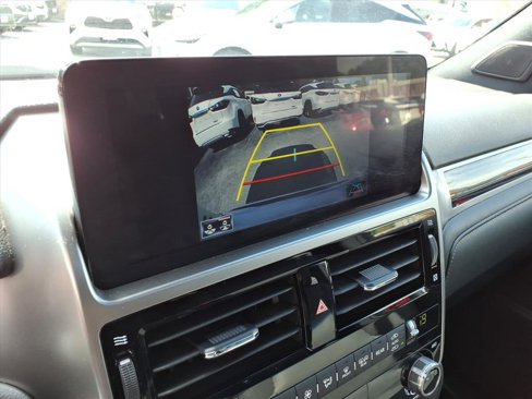 Used 2023 Lexus GX 460 Premium w/ Premium Plus Package image 18