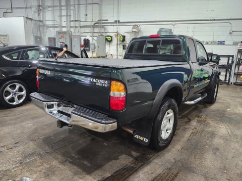 Used 2003 Toyota Tacoma 4x4 Xtracab V6 image 5
