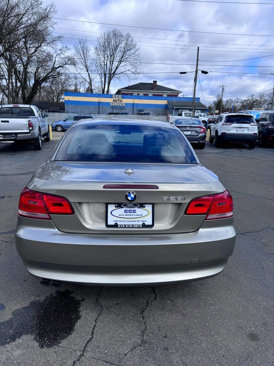 Used 2007 BMW 328i Convertible image 7