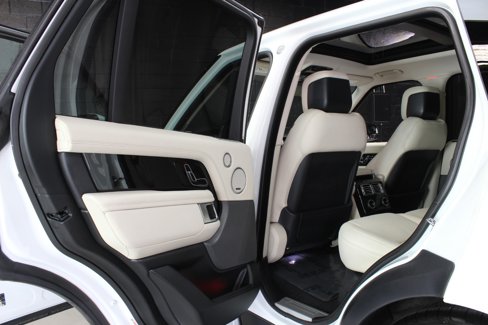 Used 2019 Land Rover Range Rover Supercharged image 32