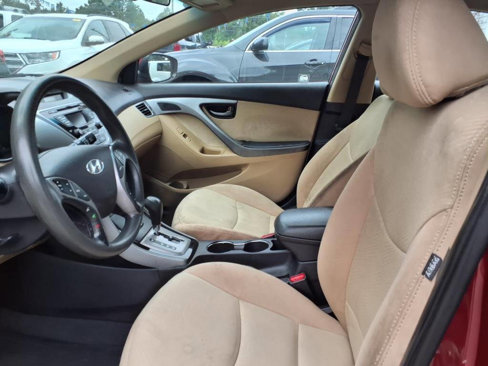 Used 2013 Hyundai Elantra GLS w/ Preferred Pkg image 6
