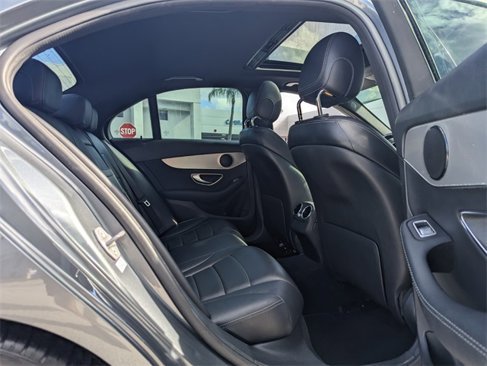 Used 2018 Mercedes-Benz C 300 Sedan image 17
