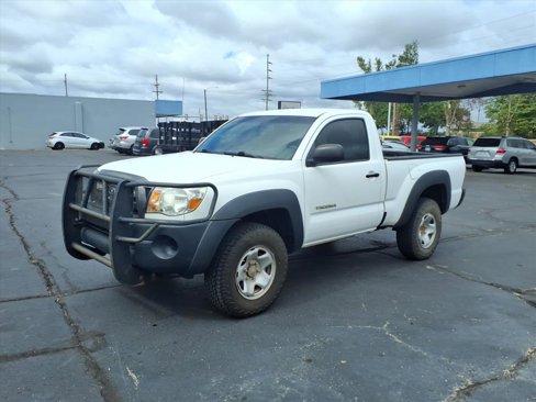 Used 2010 Toyota Tacoma 4x4 Regular Cab image 6