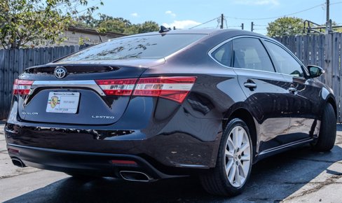 Used 2013 Toyota Avalon Limited image 5