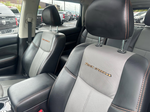 Used 2020 Nissan Pathfinder SL image 12
