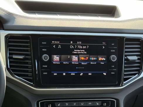 Used 2023 Volkswagen Atlas Cross Sport SE image 10