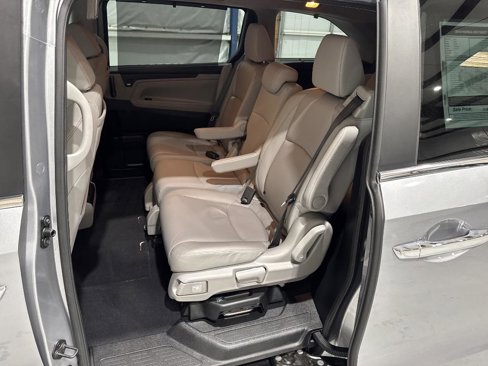 Used 2018 Honda Odyssey Touring image 62