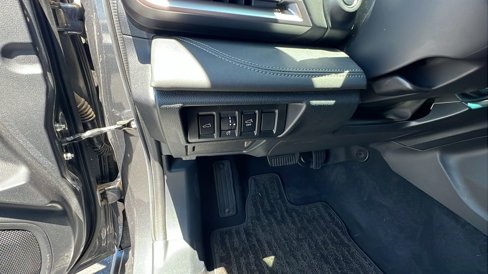 Used 2021 Subaru Outback Limited image 31